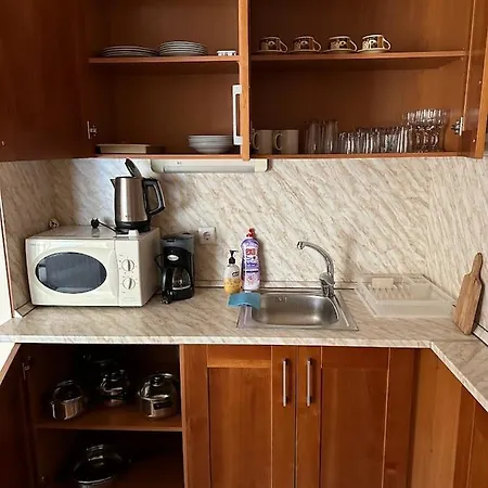 Διαμέρισμα Lovely 1-bedroom 120m From The Lift *
